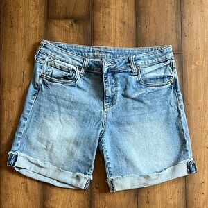 Kut from the Kloth Light Blue Denim Shorts
